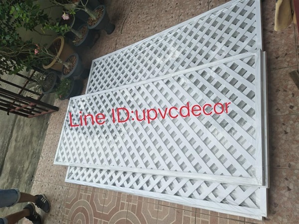 ระแนงกระถางupvc ระแนงปลูกไม้เลื้อยupvc กระถางupvc ระแนงบังตา