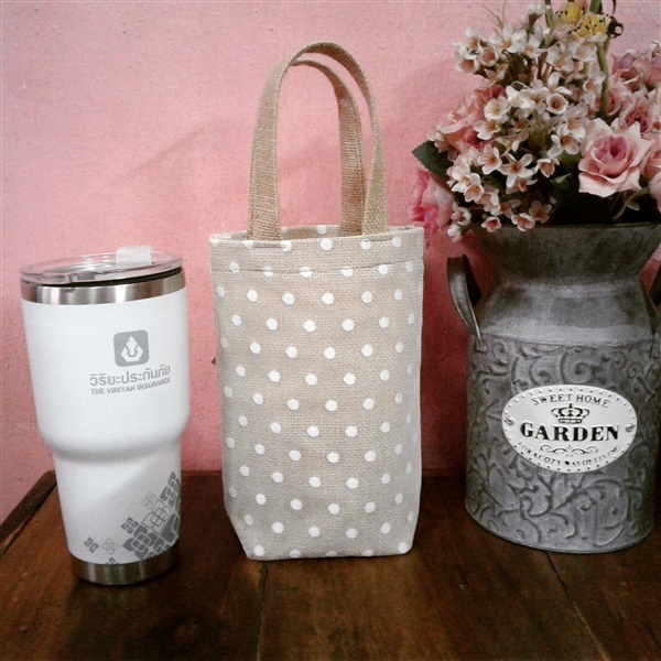 ถุงใส่แก้วน้ำดื่ม-กาแฟ  (คลุมผ้าโปร่งลายจุด) | Nittaya Shop - ลาดหลุมแก้ว ปทุมธานี
