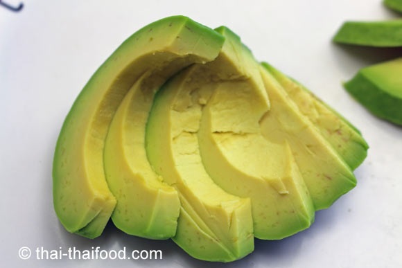 อะโวคาโด : Avocado สายพันธุ์พื้นเมือง | เกษตรแก้วบุญ - สารภี เชียงใหม่