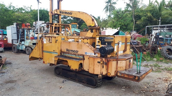 ขาย รถย่อยไม้ แทรคตะขาบ เครื่องย่อยไม้ บดไม้ เครื่อง perkin  | tractor-backhoe - ปากท่อ ราชบุรี