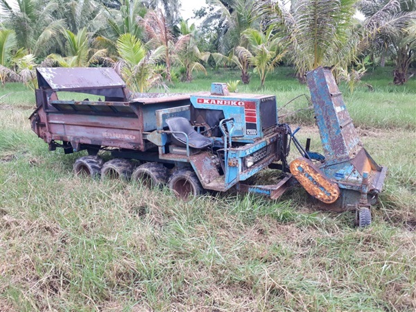 ขาย รถบรรทุกล้อยาง 3 in 1 ตัดหญ้า โรยปุ๋ยและเศษหญ้าได้ KANEK | tractor-backhoe - ปากท่อ ราชบุรี