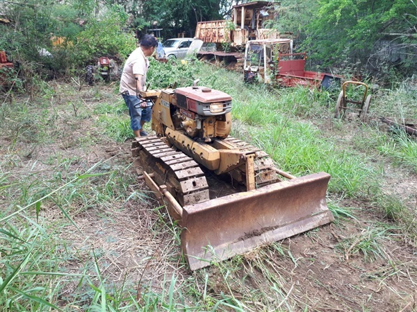 ขาย แทรกเตอร์ รถดันดิน ยี่ห้อ Kubota แบบเดินตาม เครื่องดีเซล | tractor-backhoe - ปากท่อ ราชบุรี