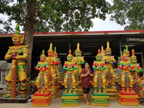 ท้าวเวสสุวรรณ 1.50  | ร้านสามพี่น้อง หินทราย - โชคชัย นครราชสีมา