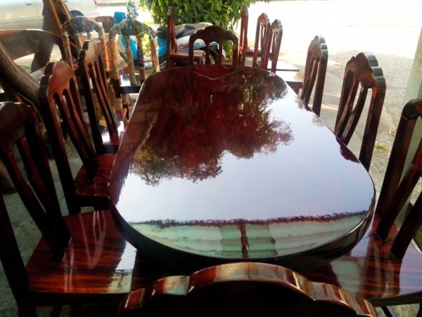 โต๊ะอาหารไม้แผ่นเดียว + พร้อมเก้าอี้  | ร้าน Chat_Shop  (เฟอร์นิเจอร์ไม้)  - บางใหญ่ นนทบุรี