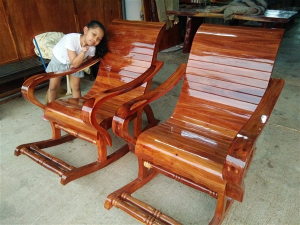 เก้าอี้โยกไม้ประดู่  | ร้าน Chat_Shop  (เฟอร์นิเจอร์ไม้)  - บางใหญ่ นนทบุรี