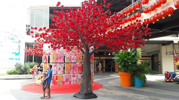 ต้นดอกโบตั๋นแดง | ธนพลต้นไม้ประดิษฐ์ -  กรุงเทพมหานคร