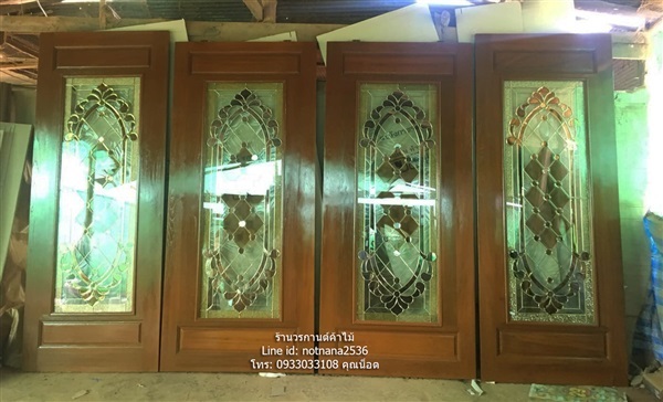 ประตูไม้สักกระจกนิรภัย | ร้านวรกานต์ค้าไม้ - สูงเม่น แพร่
