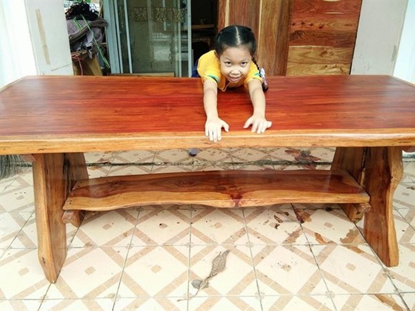 โต๊ะไม้ประดู่  2 m. | ร้าน Chat_Shop  (เฟอร์นิเจอร์ไม้)  - บางใหญ่ นนทบุรี