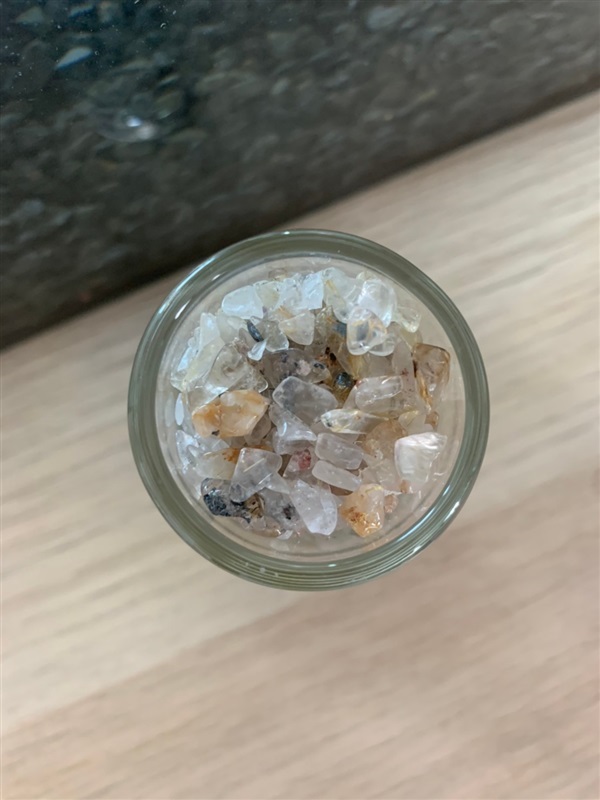 ไหมทอง (Golden Rutilated Quartz) หินเสริมความมั่งคั่งร่ำรวย  | บ้านหินสวย ไม่จำกัด - ดุสิต กรุงเทพมหานคร