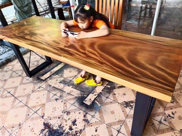(งานสั่งผลิต) โต๊ะทำงาน ไม้แผ่นเดียว 65x200 | ร้าน Chat_Shop  (เฟอร์นิเจอร์ไม้)  - บางใหญ่ นนทบุรี
