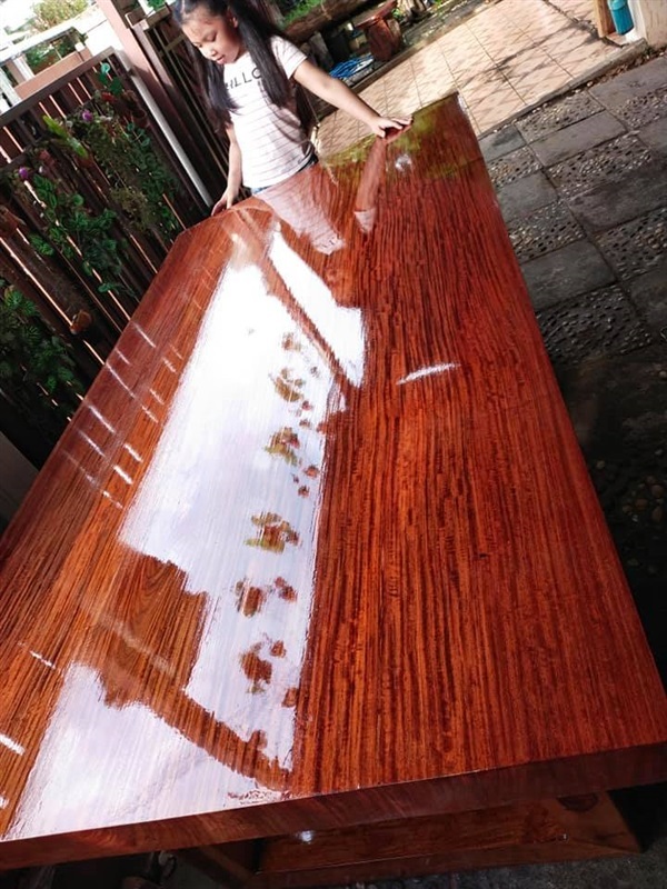 (ขายแล้ว) โต๊ะประดู่ลาย ไม้แผ่นเดียวยาว 206 cm.   | ร้าน Chat_Shop  (เฟอร์นิเจอร์ไม้)  - บางใหญ่ นนทบุรี