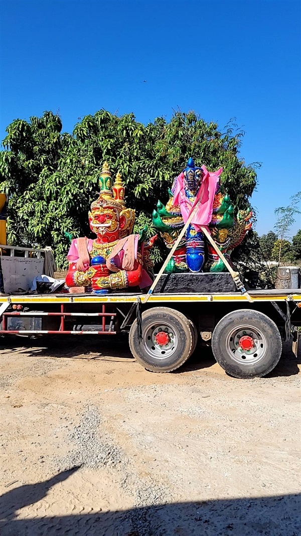 ท้าวเวสาวรรณสูง4.5เมตร