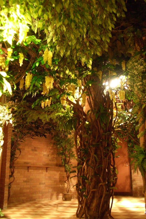 ต้นไม้เทียมตกแต่งร้านอาหาร | Naisuanshop -  นนทบุรี